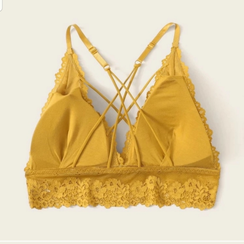 *Lace Bralette * - Picture 2 of 4